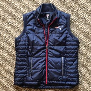 New England Patriots women’s puffer vest
